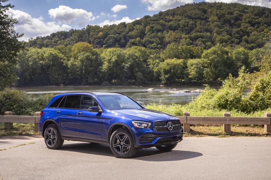  Mercedes-Benz GLC300 4Matic AMG Line (X253) 2019 года  (NA) (фото 1 из 74)